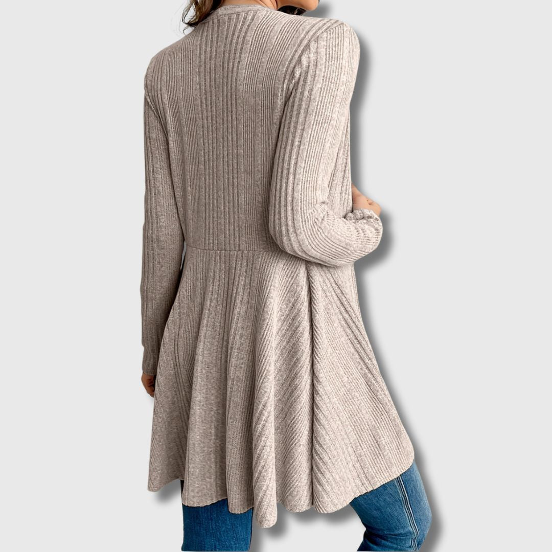 Blanche - Eleganza Quotidiana Cardigan Chic per Donne